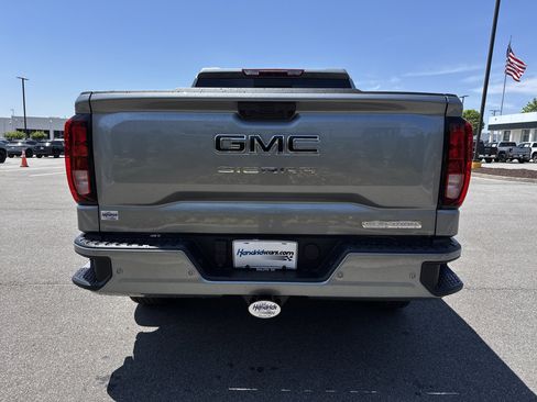 New 2026 GMC Sierra 1500 Elevation w/ Elevation Premium Package AWD/4WD image 9