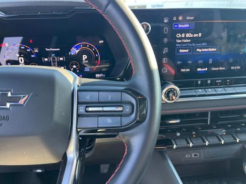 Certified 2024 Chevrolet Colorado Z71 w/ Advanced Trailering Package image 18