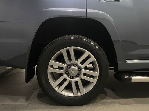 Used 2013 Toyota 4Runner Limited image 9