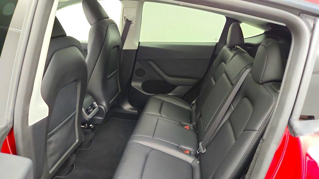 Used 2024 Tesla Model Y 2WD image 25