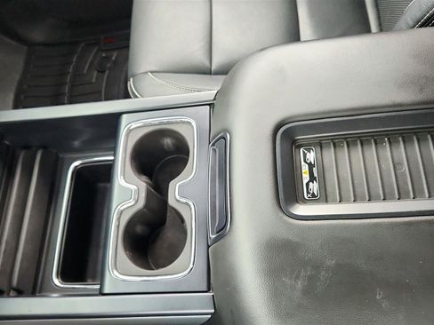 Used 2018 Chevrolet Silverado 1500 LT w/ All Star Edition image 31