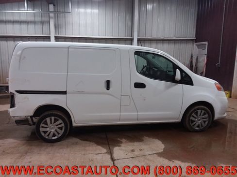 Used 2015 Nissan NV200 SV w/ Technology Package image 3