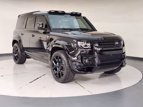 New 2026 Land Rover Defender 110 X-Dynamic SE AWD/4WD image 13