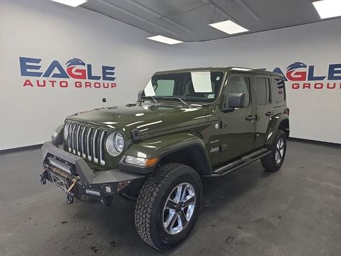 Used 2021 Jeep Wrangler Unlimited Sahara w/ Uconnect 4C Nav & Sound Group image 5