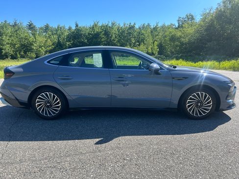 Used 2024 Hyundai Sonata Limited FWD image 4