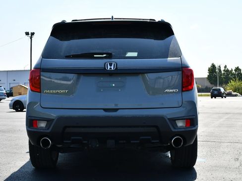 Used 2024 Honda Passport EX-L image 6