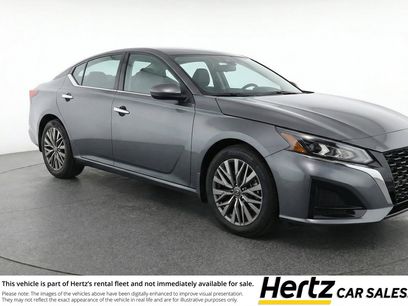 Used 2025 Nissan Altima 2.5 SV