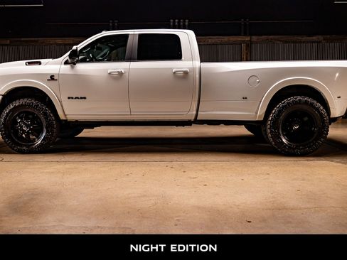 Used 2022 RAM 3500 Limited image 6