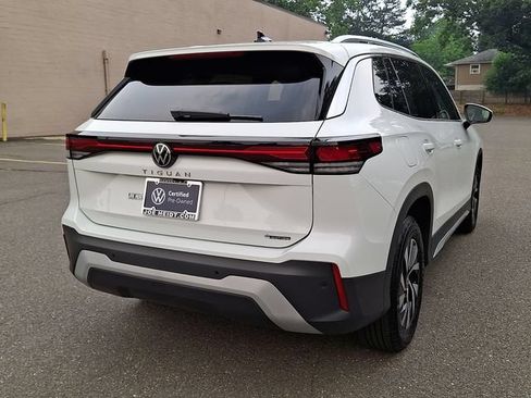 Certified 2026 Volkswagen Tiguan S AWD/4WD image 10