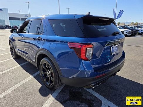 Certified 2022 Ford Explorer ST w/ Equipment Group 401A image 5