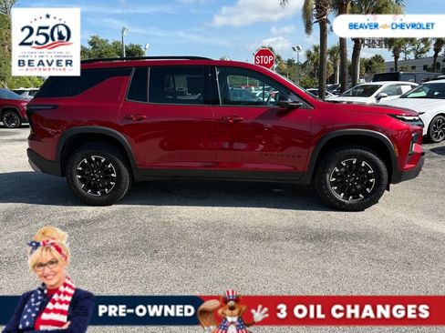 Used 2024 Chevrolet Traverse Z71 AWD/4WD image 8