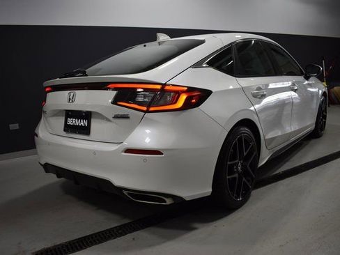 Used 2024 Honda Civic Sport Touring image 8