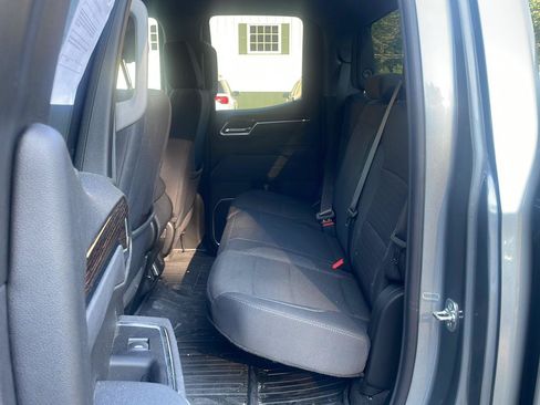 Used 2026 GMC Sierra 1500 Elevation w/ Elevation Select Package AWD/4WD image 9