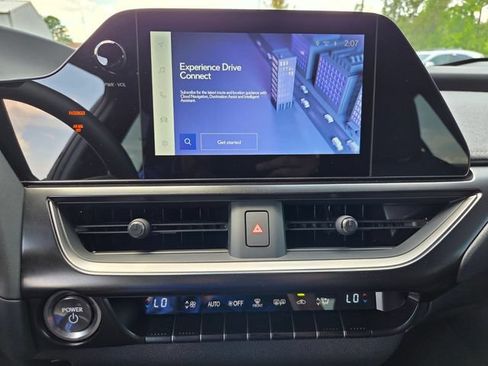 Used 2024 Lexus UX 250h FWD image 23