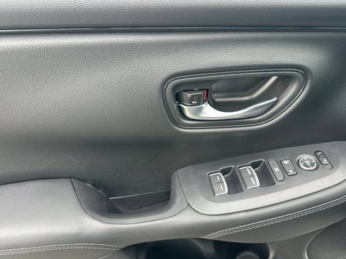 New 2027 Honda HR-V EX-L image 11