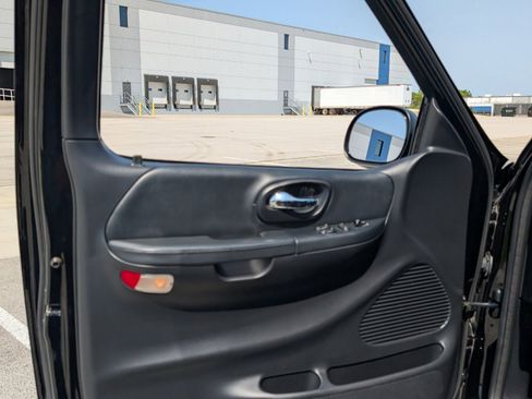 Used 2000 Ford F150 2WD SuperCab image 18