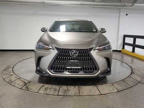 Used 2023 Lexus NX 350h AWD image 2
