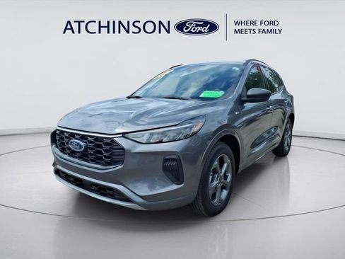 Certified 2024 Ford Escape ST-Line w/ Tech Pack #1 AWD/4WD image 1
