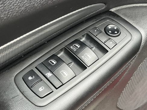 Used 2019 Dodge Durango GT AWD/4WD image 18