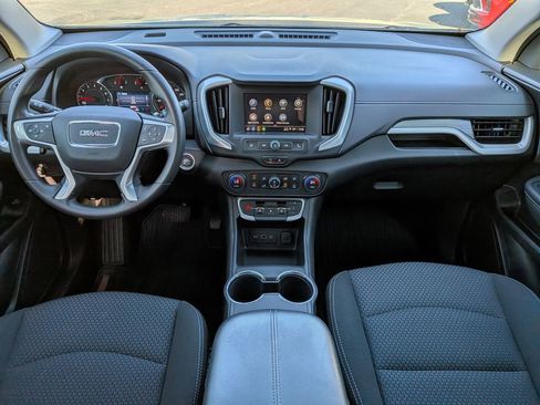Used 2023 GMC Terrain SLE w/ Driver Convenience Package FWD image 16