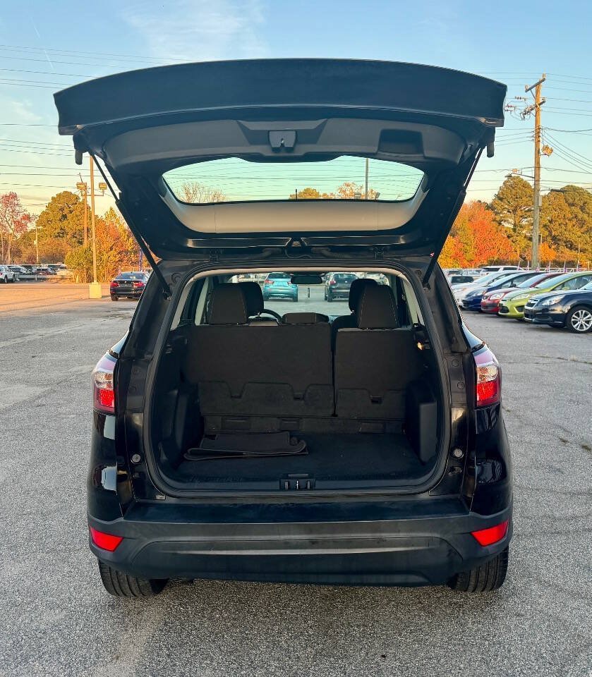 Used 2018 Ford Escape S FWD image 9