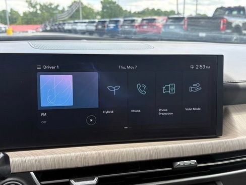 Used 2025 Hyundai Sonata SEL FWD image 17
