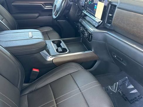 Used 2024 Chevrolet Silverado 3500 High Country w/ High Country Premium Package AWD/4WD image 19