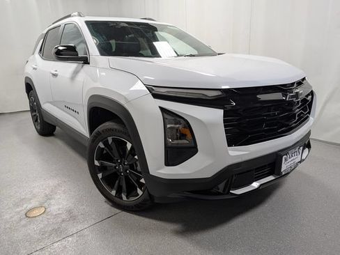 New 2027 Chevrolet Equinox RS w/ Convenience Package III AWD/4WD image 2