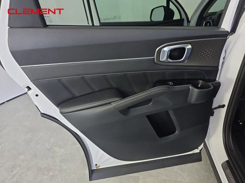 Used 2022 Kia Sorento SX image 27