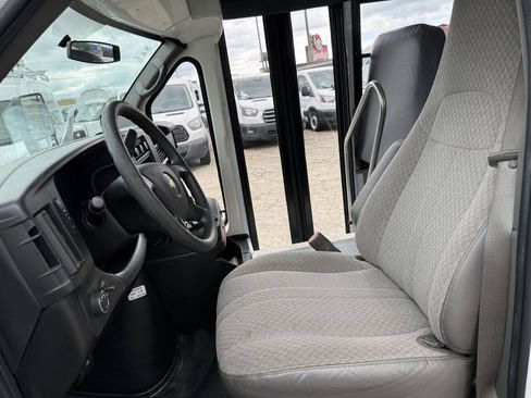 Used 2014 Chevrolet Express 3500 w/ School Bus Package RWD image 7