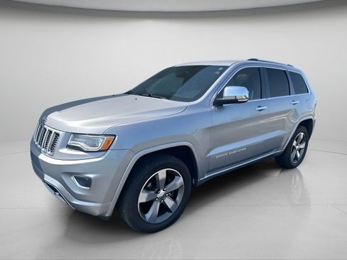 Used 2015 Jeep Grand Cherokee Overland AWD/4WD image 2