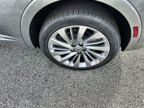 New 2026 Buick Envision Avenir image 12