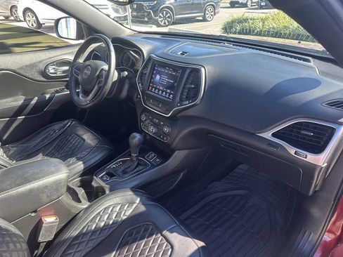 Used 2021 Jeep Cherokee Latitude Lux 80th Anniv w/ Quick Order Package 26U 80TH image 28