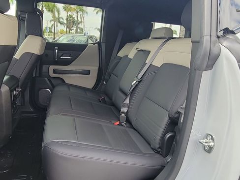 Used 2026 GMC Hummer EV SUV image 24