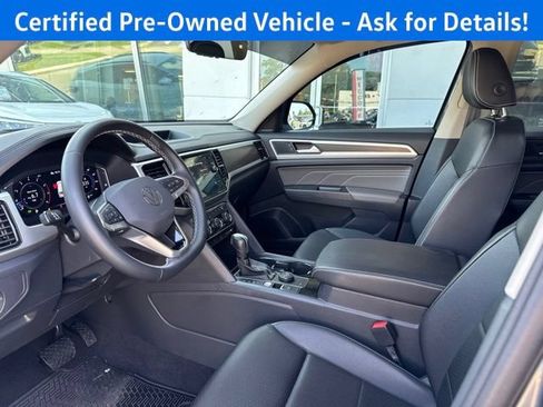 Used 2023 Volkswagen Atlas SE w/ Panoramic Sunroof Package AWD/4WD image 10