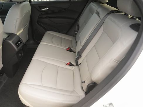 Used 2024 Chevrolet Equinox LT image 12