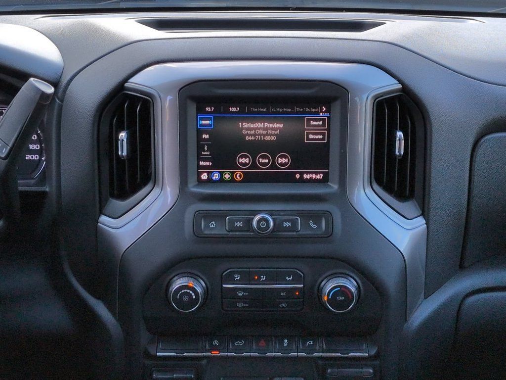 Used 2020 Chevrolet Silverado 1500 Custom w/ Custom Value Package AWD/4WD image 18