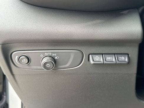 Certified 2023 Buick Envision Avenir image 17