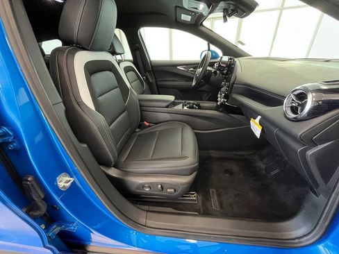 Certified 2025 Chevrolet Blazer EV LT image 29