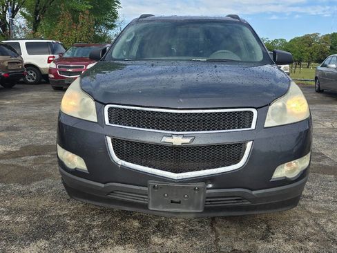 Used 2009 Chevrolet Traverse LS image 4