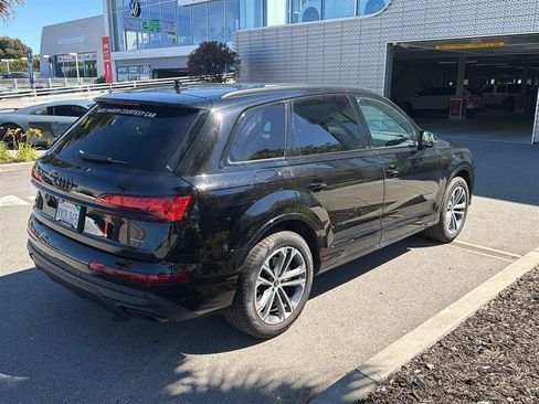 Used 2026 Audi Q7 2.0T Premium w/ Convenience Plus Package AWD/4WD image 6