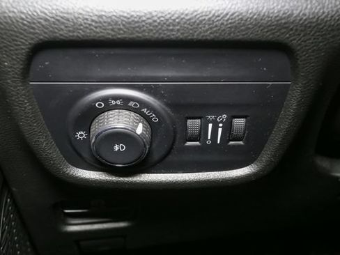 Used 2023 Jeep Grand Cherokee L Limited w/ Black Appearance Package AWD/4WD image 41