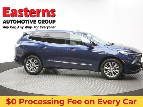 Used 2022 Buick Enclave Avenir w/ Avenir Technology Package AWD/4WD image 50