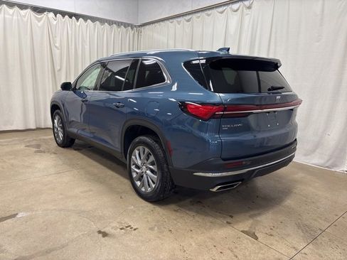 Used 2025 Buick Enclave Preferred image 6