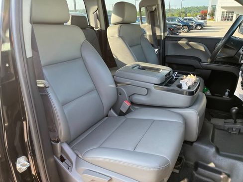 Used 2017 GMC Sierra 1500 4x4 Double Cab w/ Sierra Convenience Package image 11