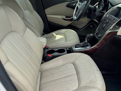 Used 2014 Buick Verano Leather FWD image 9