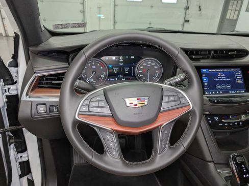 New 2026 Cadillac XT5 Premium Luxury w/ Driver Assist Package AWD/4WD image 31