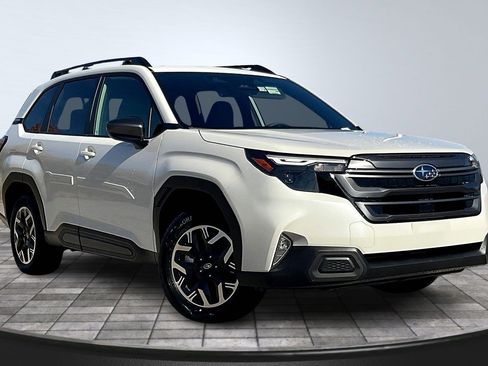 New 2025 Subaru Forester Premium image 2