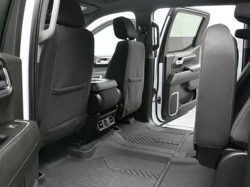 Used 2023 Chevrolet Silverado 1500 LT Trail Boss w/ Protection Package AWD/4WD image 12