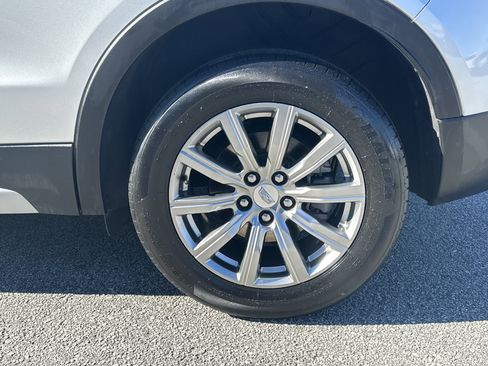 Used 2020 Cadillac XT4 Premium Luxury image 19